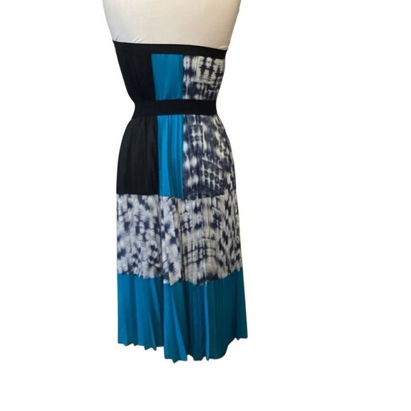 NWT BCBG MAXAZRIA " GEORGETTA"  Strapless Pleated Crepe Dress size Small - Picture 6 of 9